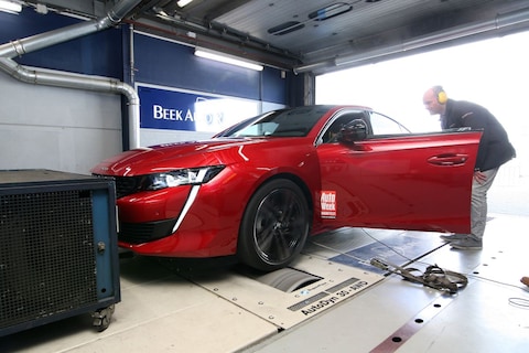 Peugeot 508 GT Puretech 225 - Op de Rollenbank