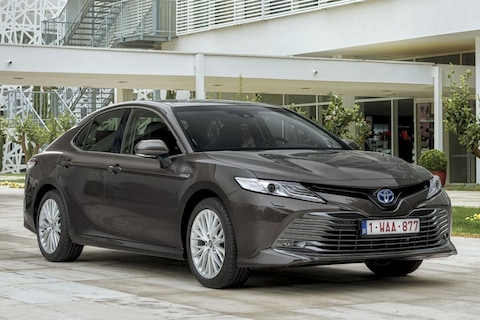 Toyota Camry 2.5 Hybrid Business Plus