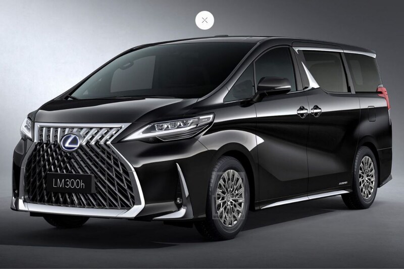 Lexus LM300h