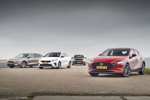 Mazda 3 - Ford Focus - Kia Ceed - Opel Astra - Test