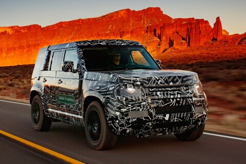 Nieuwe Land Rover Defender nu al miljonair