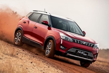 Mahindra XUV300