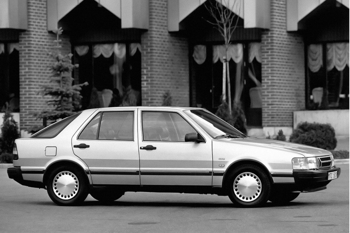 Facelift Friday: Saab 9000
