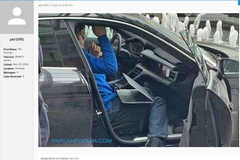 Dashboard uit Porsche Taycan duikt op