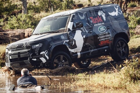 Land Rover stuurt Defender alvast naar Kenia