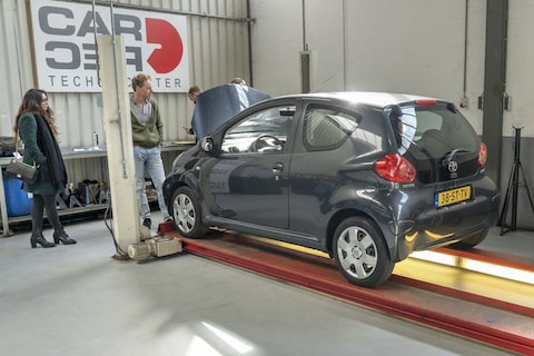 Toyota Aygo 1.0-12v - 2006 - 307.231 km - Klokje rond