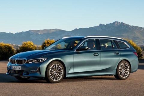 BMW 330e Touring