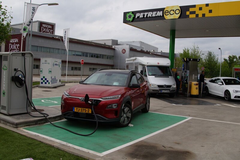 Honda Kona Electric EV Elektrisch stekkeren vakant