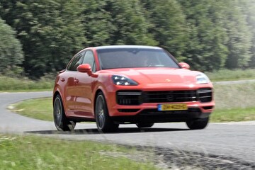 porsche cayenne coupe