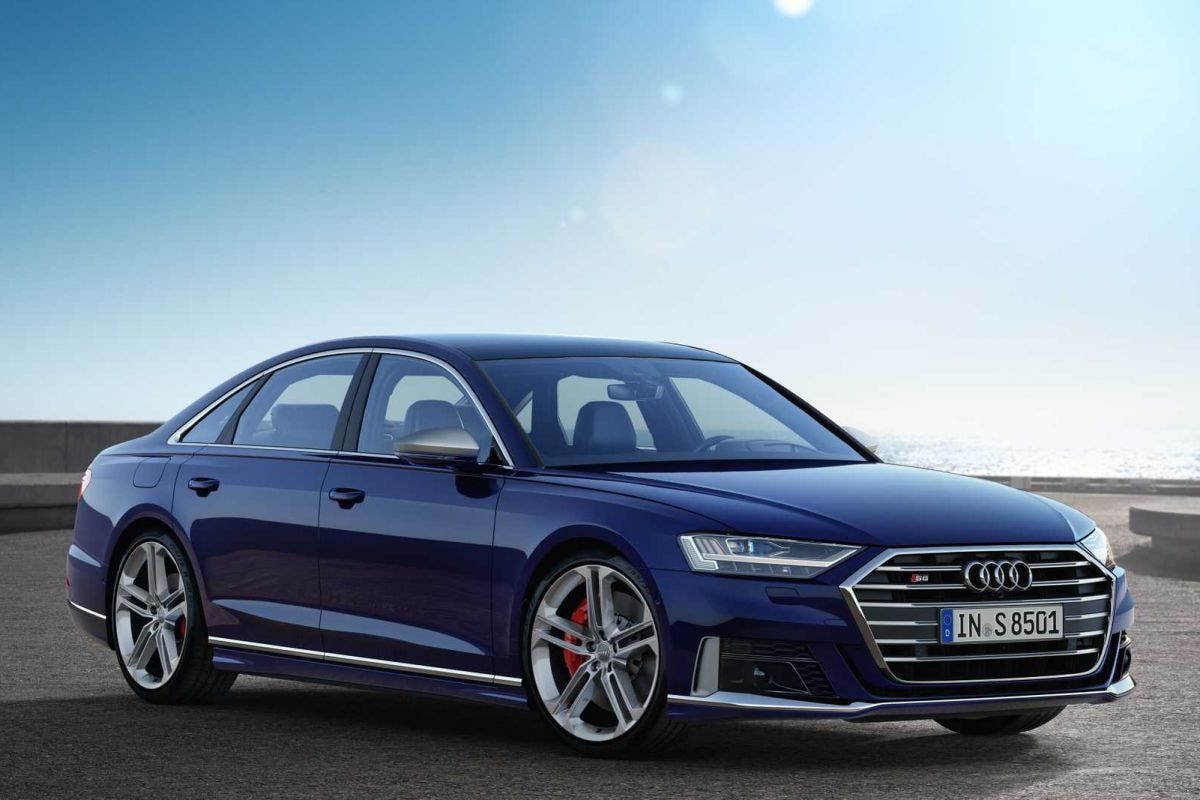 Audi S8