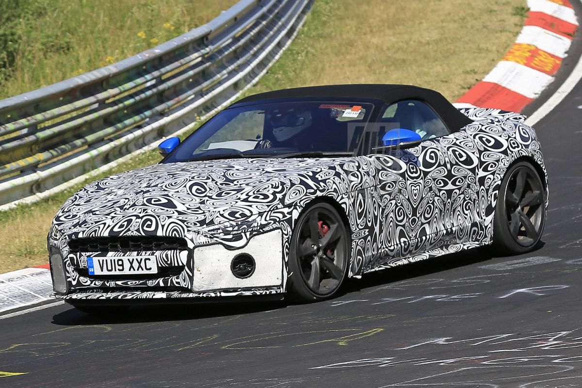 Jaguar F-type Convertible