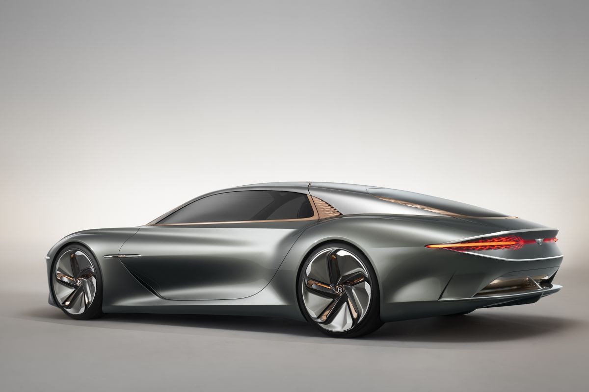 Bentley EXP 100 GT