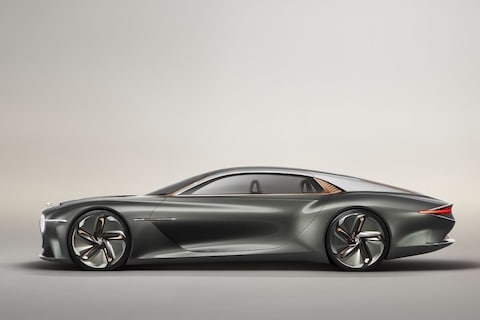 Bentley: 'Vanaf 2026 alleen nog EV's en plug-in hybrides'