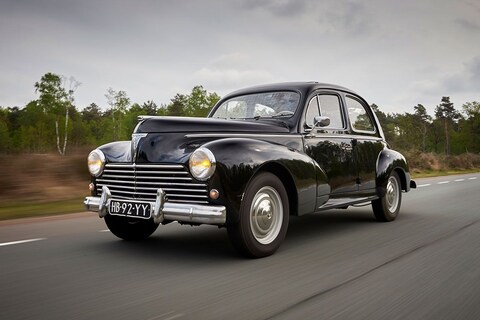 Peugeot 203 (1959) - Klokje Rond Klassiek