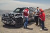 Land Rover Defender Rode Kruis IFRC