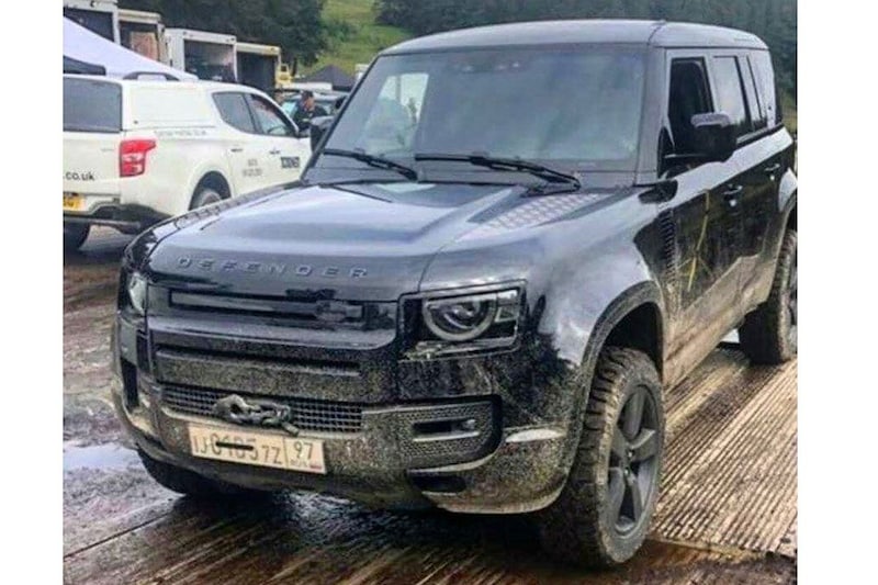 Land Rover Defender gelekt