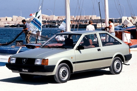 De Tweeling: Nissan Pulsar/Cherry - Alfa Romeo Arna - Holden Astra