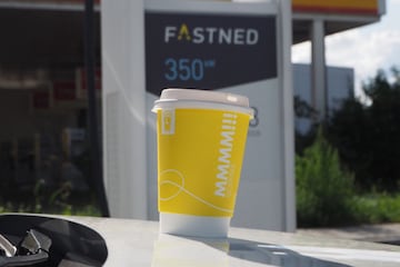 fastned snellader EV koffie
