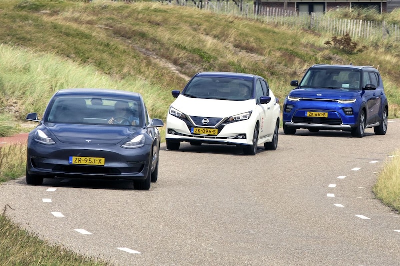 est Tesla Model 3 Standard RangeNissan Leaf E+ Kia