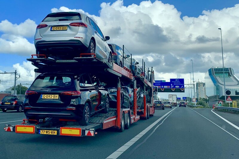 Verkoop auto's vrachtauto nieuw kenteken Zuidas A1