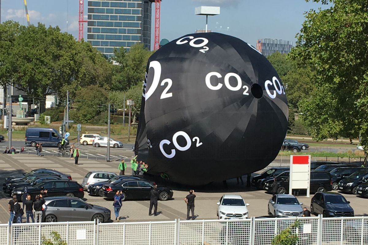 greenpeace co2 iaa frankfurt klimaat milieu activi