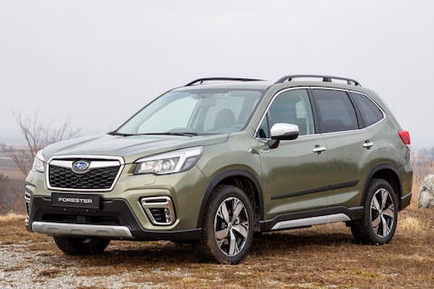 Subaru Forester 2.0i e-BOXER First Edition