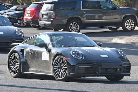 Porsche 911 Turbo en GTS gesnapt