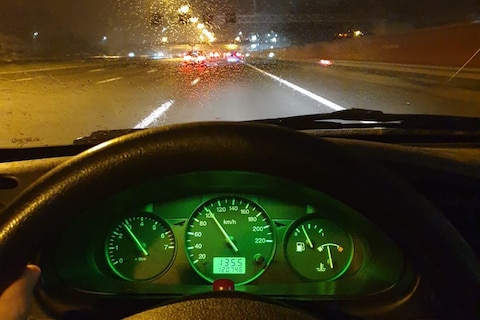 Verkeerskundigen: 'Sneller thuis bij verlaging maximumsnelheid'