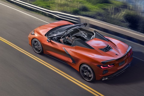 Dít is de Chevrolet Corvette Stingray Convertible