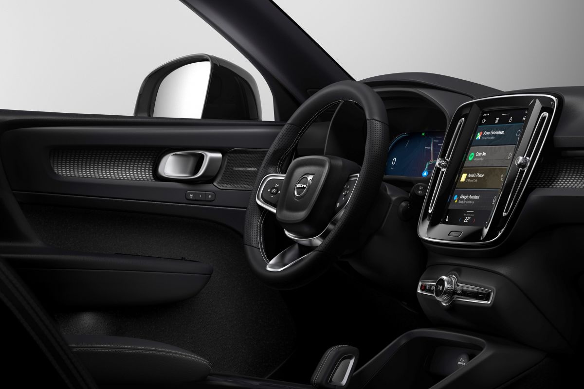 Volvo XC40 Electric Android Auto interieur