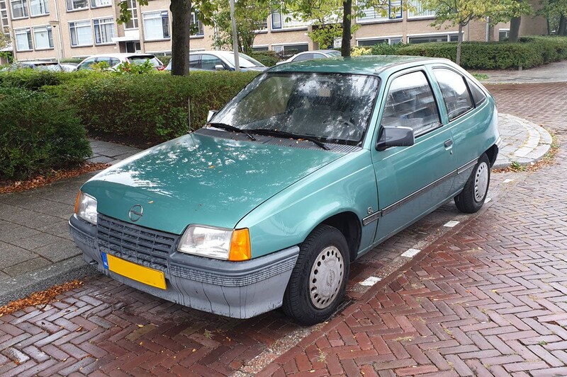 In het wild Opel Kadett E