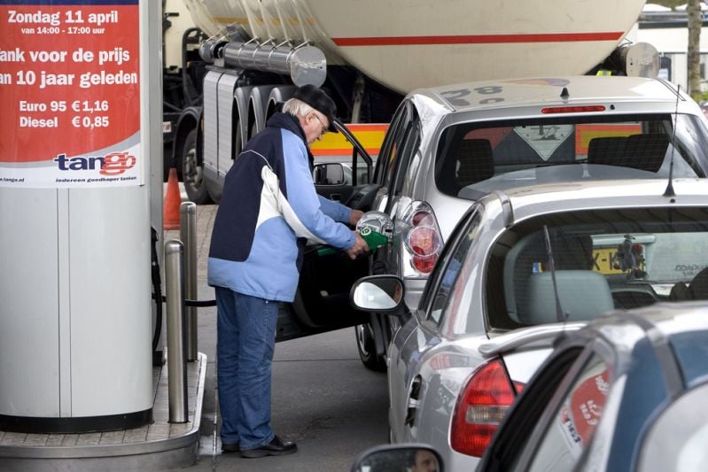 Tanken tankstation Tango