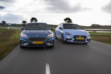 Ford Focus ST vs. Hyundai i30 N