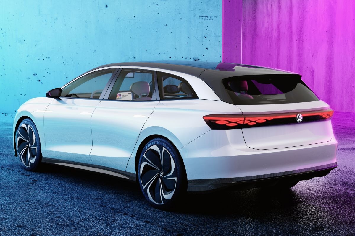 Volkswagen ID. Space Vizzion Concept