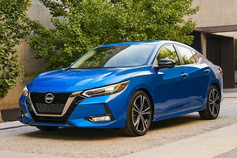 Nieuwe Nissan Sentra debuteert in LA