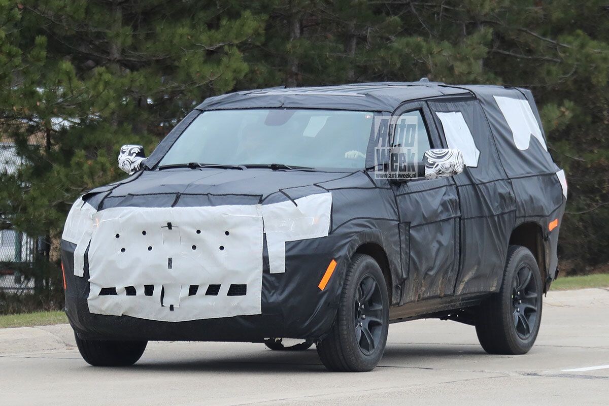 Spyshots Jeep Wagoneer