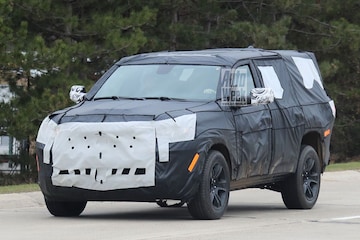 Spyshots Jeep Wagoneer