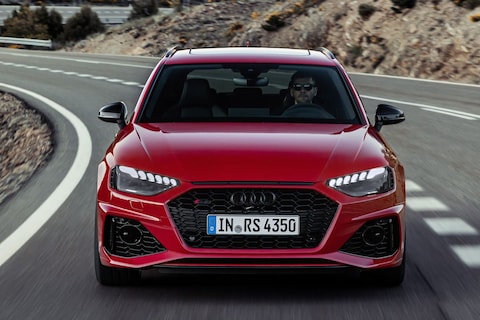 Audi RS4 Avant quattro