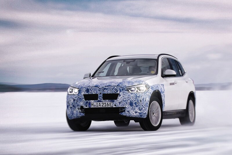 BMW iX3
