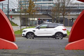 AutoWeek 51/52 Volvo XC40 plug-in PHEV T5