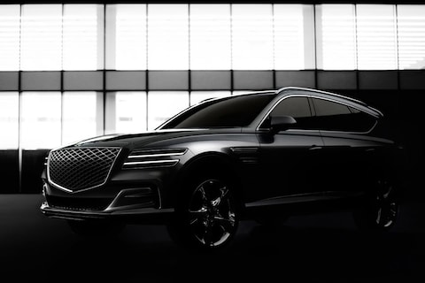 Genesis zet GV80 in het duister