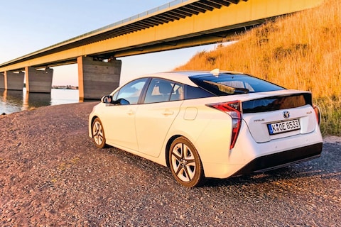 Toyota Prius IV Hybrid Executive - Klokje Rond Speciaal