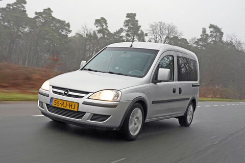Opel Tour 1.4-16V – 2005 – 499.801 km - Klokje Rond