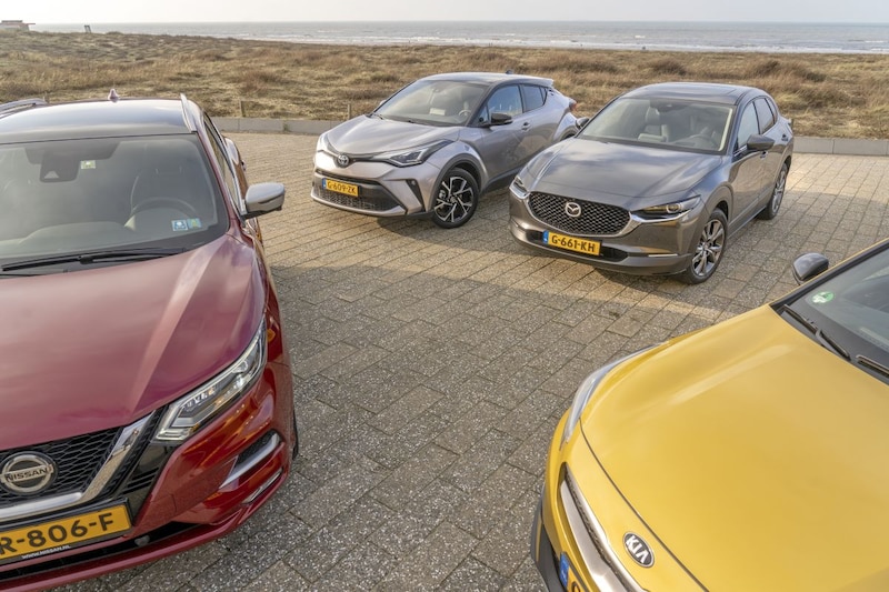 Cross-over multitest SUV strand Katwijk