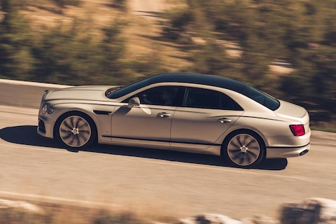 76-jarige Fin rijdt te hard, krijgt €121.000 boete