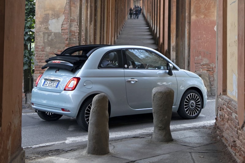Fiat 500 Hybrid Italië Milaan