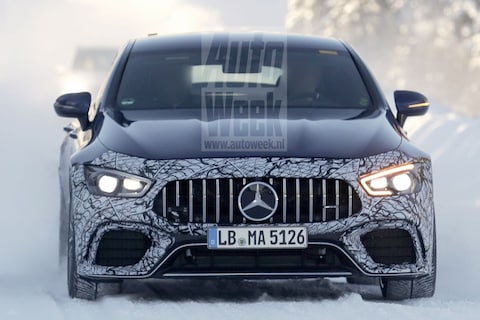 Mercedes-AMG test GT 4 Door-coupé met elektrokracht