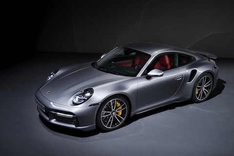 Porsche: '911 nog heel lang puur met brandstofmotor'