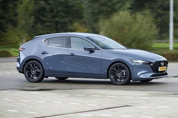 Mazda 3 SkyActiv-X 180 Luxury