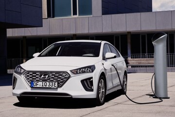 Hyundai Ioniq Plug-in